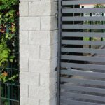 Stone post natural stone look, post white 38x38x16 cm